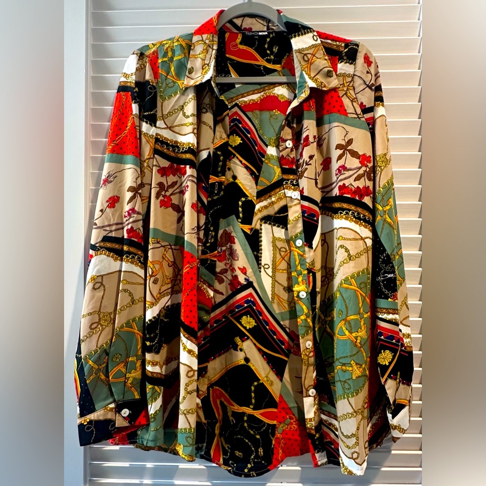 Fashion Nova Button Up Long Sleeve Multicolor Top SIZE M